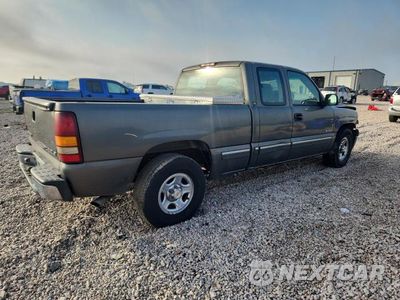 Trzecie zdjęcie samochodu z tyłu: 2001 CHEVROLET SILVERADO C1500 VIN:2GCEC19T611168215 - miniatura