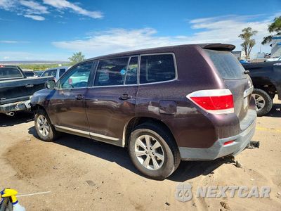 Drugie zdjęcie samochodu z przodu: 2013 TOYOTA HIGHLANDER BASE VIN:5TDBK3EH9DS207377 - miniatura