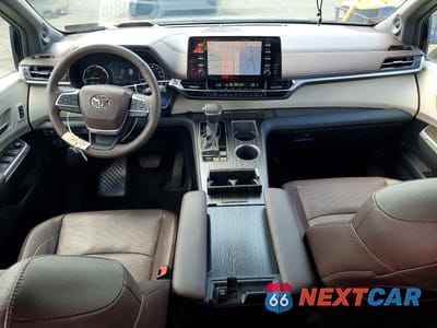 Zdjęcie 8 z 14 samochodu: 2024 TOYOTA SIENNA PLATINUM 7-PASSENGER VIN:5TDESKFC0RS124003 - miniatura