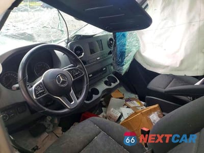 Zdjęcie 8 z 12 samochodu: 2022 MERCEDES-BENZ SPRINTER 1500 DELIVERY VAN VIN:W1Y70BGY1NT087964 - miniatura