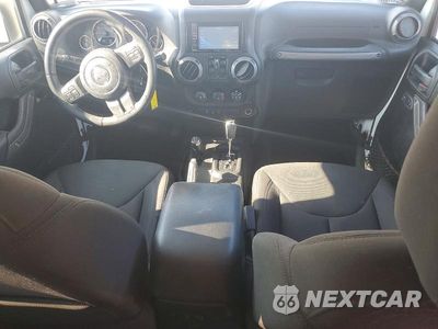 Zdjęcie 8 z 13 samochodu: 2017 JEEP WRANGLER UNLIMITED SPORT VIN:1C4BJWDGXHL685179 - miniatura