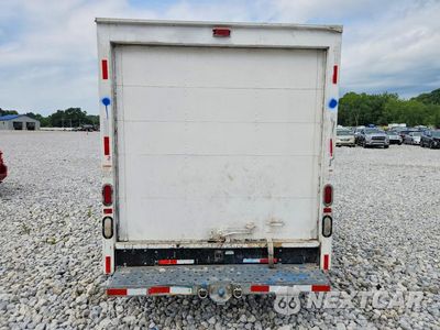 Zdjęcie 6 z 12 samochodu: 2014 GMC SAVANA BOX TRUCK VIN:1GDY72CA5E1908911 - miniatura