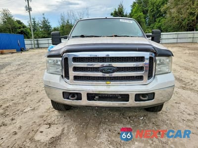 Piąte zdjęcie samochodu w środku: 2005 FORD F250 SUPER DUTY VIN:1FTSW21P25EA41349 - miniatura