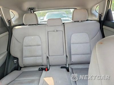 Zdjęcie 10 z 13 samochodu: 2016 HYUNDAI TUCSON ECO VIN:KM8J33A26GU215278 - miniatura