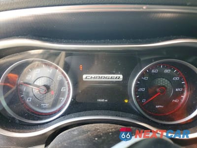 Zdjęcie 9 z 12 samochodu: 2015 DODGE CHARGER SXT VIN:2C3CDXJG6FH886937 - miniatura