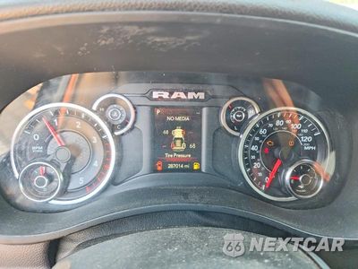 Zdjęcie 9 z 12 samochodu: 2020 RAM 2500 TRADESMAN VIN:3C6UR5CL0LG198936 - miniatura