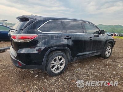 Trzecie zdjęcie samochodu z tyłu: 2015 TOYOTA HIGHLANDER XLE VIN:5TDJKRFH4FS110720 - miniatura