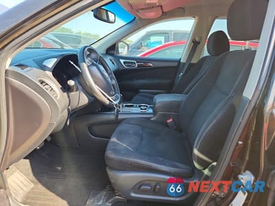 Zdjęcie 7 z 13 samochodu: 2015 NISSAN PATHFINDER SV VIN:5N1AR2MM5FC635334 - miniatura