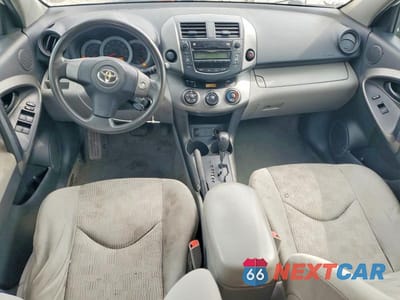 Zdjęcie 8 z 13 samochodu: 2011 TOYOTA RAV4 BASE VIN:2T3ZF4DVXBW056092 - miniatura
