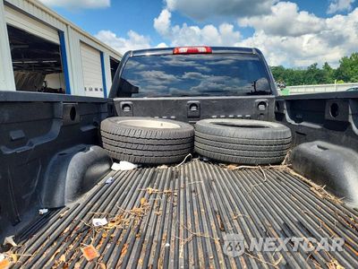 Zdjęcie 12 z 13 samochodu: 2018 CHEVROLET SILVERADO C1500 CUSTOM VIN:1GCRCPEC5JZ373722 - miniatura