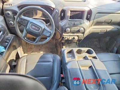 Zdjęcie 8 z 12 samochodu: 2020 GMC SIERRA K2500 HEAVY DUTY VIN:1GT49LE75LF223876 - miniatura