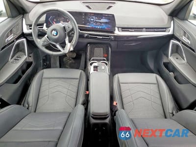 Zdjęcie 8 z 12 samochodu: 2026 BMW X1 XDRIVE28I VIN:WBX73EF00T5469285 - miniatura