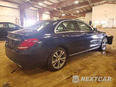 Trzecie zdjęcie samochodu z tyłu: 2016 MERCEDES-BENZ C 300 4MATIC VIN:55SWF4KB4GU105018 - miniatura