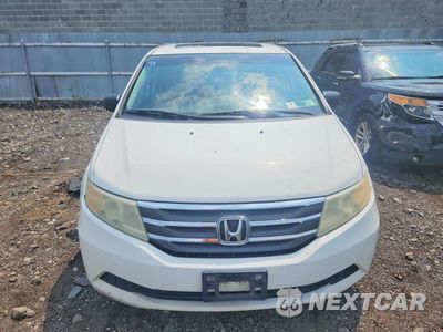 Piąte zdjęcie samochodu w środku: 2011 HONDA ODYSSEY EXL VIN:5FNRL5H62BB050746 - miniatura