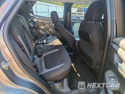 Zdjęcie 11 z 14 samochodu: 2022 CHEVROLET TRAILBLAZER LT VIN:KL79MPSL3NB093245 - miniatura