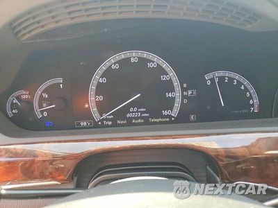 Zdjęcie 9 z 12 samochodu: 2013 MERCEDES-BENZ S 550 4MATIC VIN:WDDNG9EB0DA532600 - miniatura