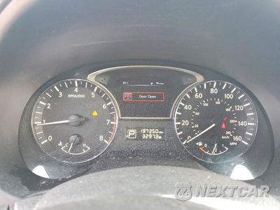 Zdjęcie 9 z 12 samochodu: 2015 NISSAN ALTIMA 2.5 S VIN:1N4AL3AP2FC496229 - miniatura
