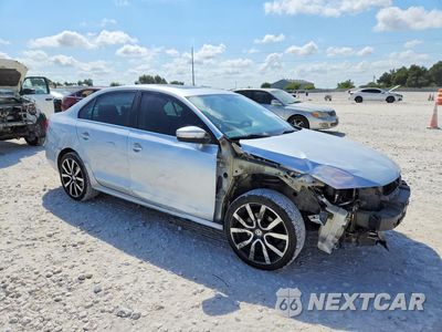 Czwarte zdjęcie samochodu z boku: 2014 VOLKSWAGEN JETTA TDI VIN:3VWLL7AJXEM365811 - miniatura