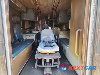 Zdjęcie 10 z 13 samochodu: 2023 INTERNATIONAL CV515 - AMBULANCE VIN:1HTKSSWK5PH091062 - miniatura