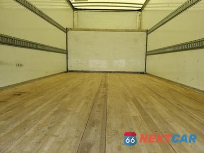 Zdjęcie 10 z 12 samochodu: 2025 CHEVROLET EXPRESS CUTAWAY DELIVERY TRUCK VIN:1HA6GVF7XSN005389 - miniatura