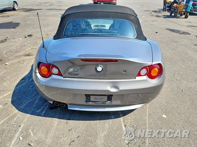 Zdjęcie 6 z 12 samochodu: 2004 BMW Z4 2.5 VIN:4USBT33564LR67462 - miniatura