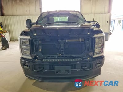 Piąte zdjęcie samochodu w środku: 2024 FORD F250 SUPER DUTY VIN:1FT8W2BT9REF78389 - miniatura