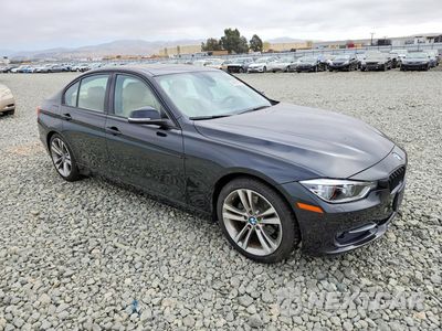 Czwarte zdjęcie samochodu z boku: 2015 BMW 328 D VIN:WBA3D3C55FK158421 - miniatura