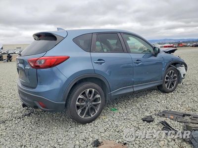 Trzecie zdjęcie samochodu z tyłu: 2016 MAZDA CX-5 GT VIN:JM3KE2DY9G0750357 - miniatura