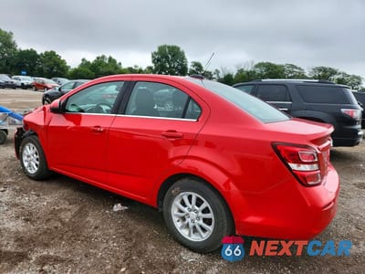 Drugie zdjęcie samochodu z przodu: 2020 CHEVROLET SONIC LT VIN:1G1JD5SB2L4111112 - miniatura