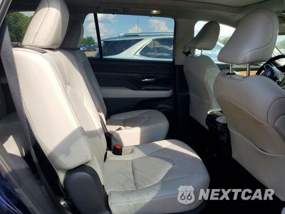 Zdjęcie 11 z 14 samochodu: 2025 TOYOTA GRAND HIGHLANDER LIMITED VIN:5TDAAAA55SS031858 - miniatura
