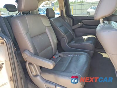 Zdjęcie 11 z 13 samochodu: 2015 HONDA ODYSSEY TOURING VIN:5FNRL5H93FB084419 - miniatura