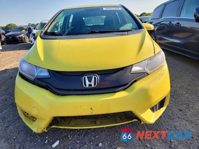Piąte zdjęcie samochodu w środku: 2015 HONDA FIT LX VIN:3HGGK5H51FM717598 - miniatura
