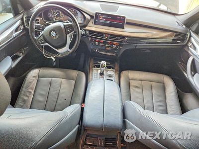 Zdjęcie 8 z 13 samochodu: 2018 BMW X5 XDRIVE35I VIN:5UXKR0C59J0X88637 - miniatura