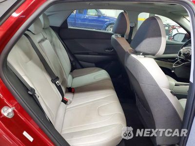 Zdjęcie 10 z 12 samochodu: 2023 HYUNDAI ELANTRA LIMITED VIN:KMHLP4AG5PU560008 - miniatura