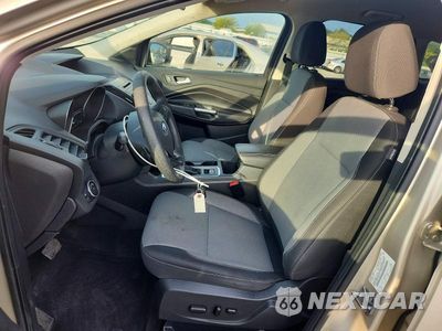Zdjęcie 7 z 13 samochodu: 2017 FORD ESCAPE SE VIN:1FMCU0GD6HUD64742 - miniatura