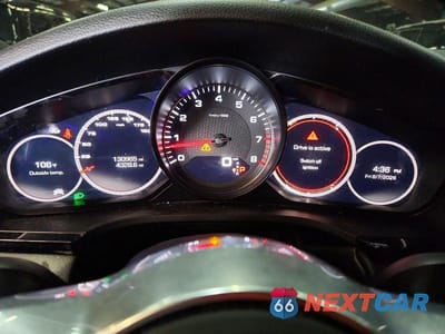 Zdjęcie 9 z 13 samochodu: 2019 PORSCHE CAYENNE S VIN:WP1AB2AY2KDA62492 - miniatura