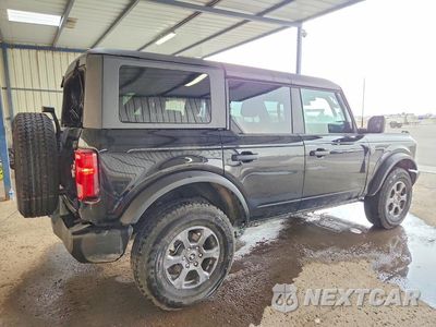 Trzecie zdjęcie samochodu z tyłu: 2026 FORD BRONCO BIG BEND VIN:1FMDE7BH6TLA53783 - miniatura