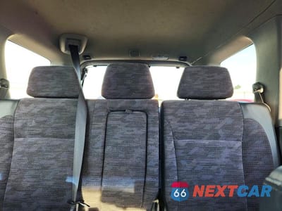 Zdjęcie 10 z 13 samochodu: 2002 HONDA CR-V LX VIN:JHLRD78472C021881 - miniatura