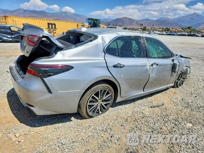 Trzecie zdjęcie samochodu z tyłu: 2021 TOYOTA CAMRY SE VIN:4T1G11AK1MU464751 - miniatura