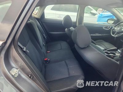 Zdjęcie 10 z 12 samochodu: 2019 NISSAN SENTRA SR VIN:3N1AB7AP9KY360334 - miniatura