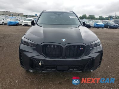 Piąte zdjęcie samochodu w środku: 2026 BMW X5 M60I VIN:5UX33EU04T9411802 - miniatura