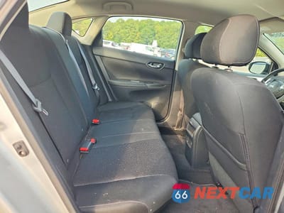 Zdjęcie 10 z 12 samochodu: 2019 NISSAN SENTRA S VIN:3N1AB7AP2KY212736 - miniatura