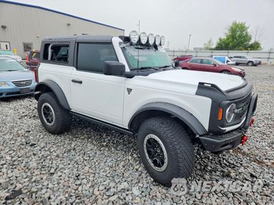 Czwarte zdjęcie samochodu z boku: 2022 FORD BRONCO BASE VIN:1FMDE5CH5NLB82734 - miniatura