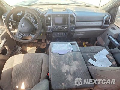 Zdjęcie 8 z 12 samochodu: 2022 FORD F350 SUPER DUTY VIN:1FT8W3DT5NEG27259 - miniatura