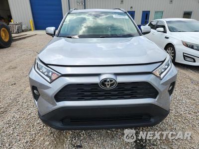 Piąte zdjęcie samochodu w środku: 2020 TOYOTA RAV4 XLE PREMIUM VIN:JTMA1RFV4LJ031209 - miniatura