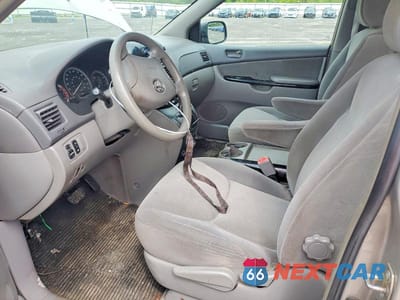Zdjęcie 7 z 13 samochodu: 2005 TOYOTA SIENNA LE 7 PASSENGER VIN:5TDZA23C25S377178 - miniatura