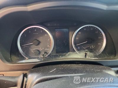 Zdjęcie 9 z 14 samochodu: 2018 TOYOTA HIGHLANDER LE PLUS VIN:5TDBZRFH5JS494273 - miniatura