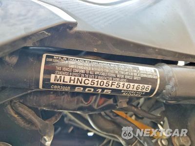 Zdjęcie 9 z 9 samochodu: 2015 HONDA CBR300 R VIN:MLHNC5105F5101696 - miniatura
