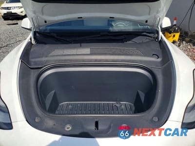 Zdjęcie 12 z 13 samochodu: 2020 TESLA MODEL Y VIN:5YJYGDEE7LF042925 - miniatura