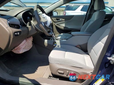Zdjęcie 7 z 12 samochodu: 2021 CHEVROLET MALIBU LT VIN:1G1ZD5STXMF051484 - miniatura